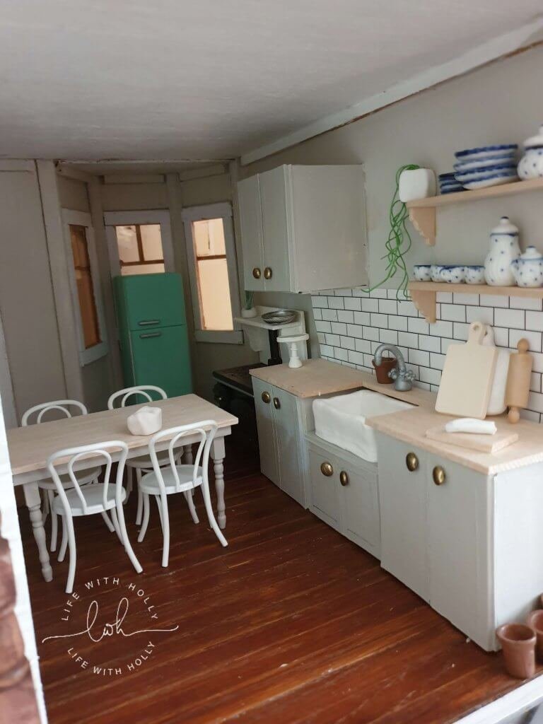 Our-San-Fransisco-Dolls-House-Project-Makeover-Transformation-by-Life-with-Holly