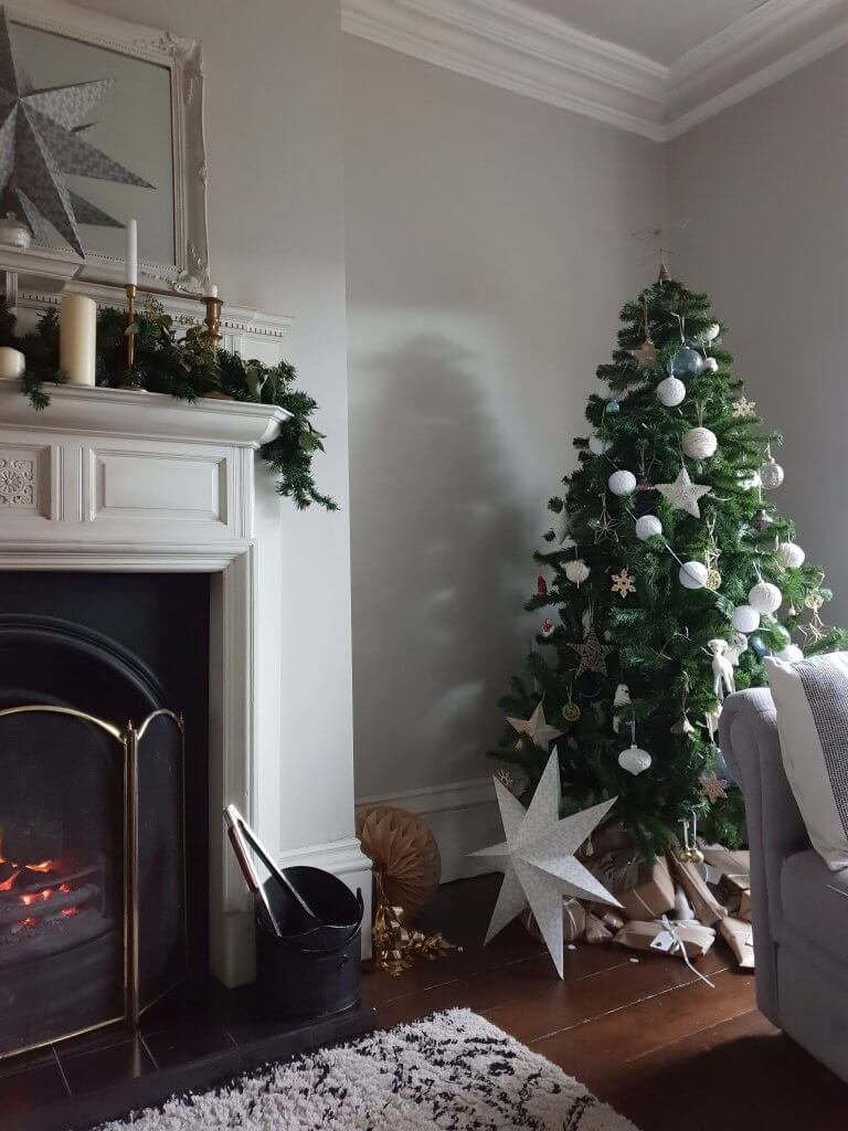 Christmas Money Saving Tips by Life with Holly - Christmas Tree in Whites and Neutrals