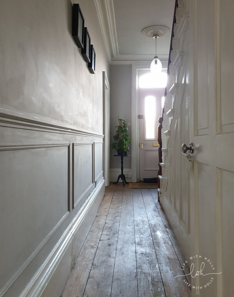 How-to-Panel-a-Victorian-Hallway-Wall-an-easy-tutorial-by-Life-with-Holly Cornforth White and Calamine