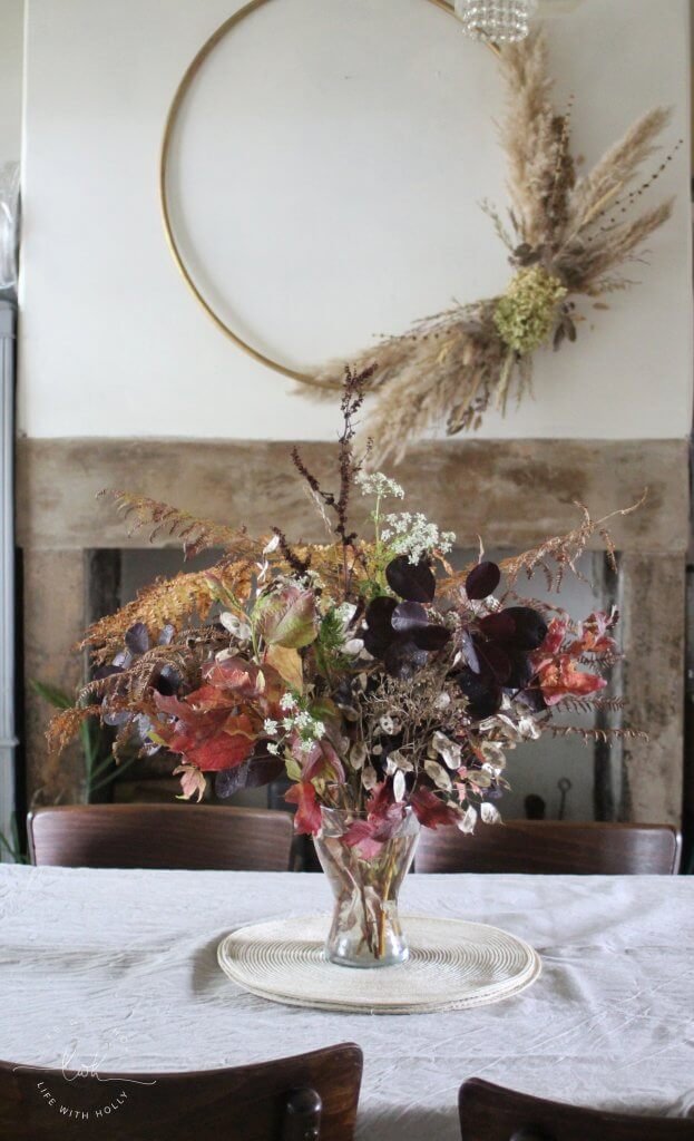 Amazing Autumn Floral Display - Autumnal Foraging Tips by Life with Holly