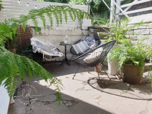 Small Courtyard Garden Revamp by Life with Holly