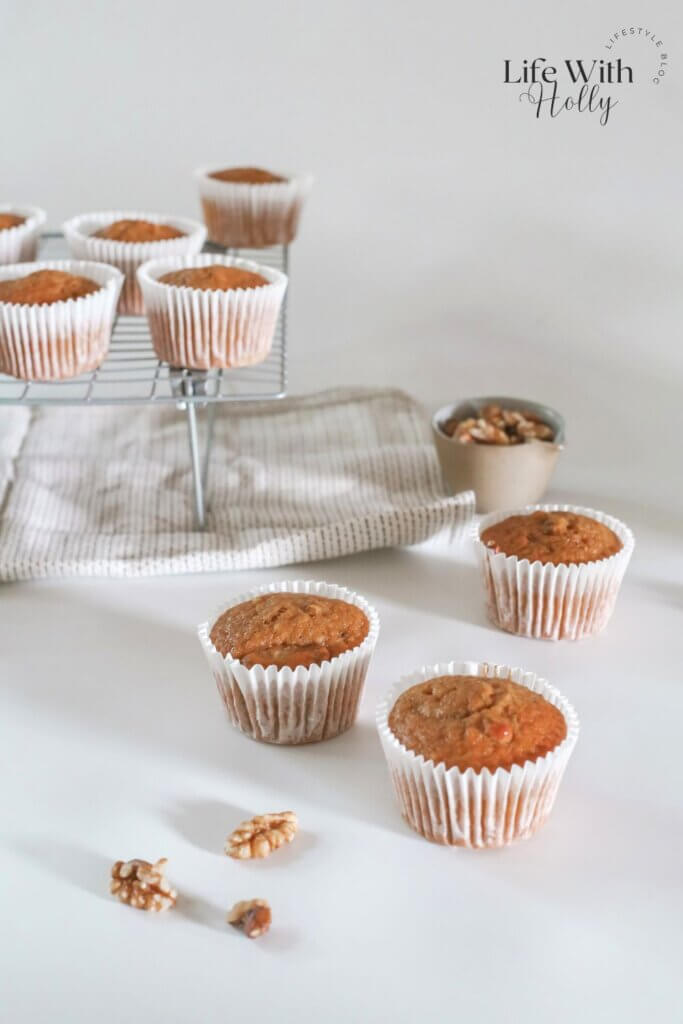 Banana walnut muffins