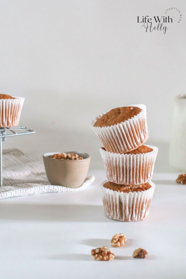 Banana walnut muffins