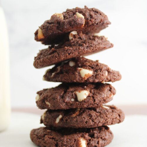 white chocolate chip cookies