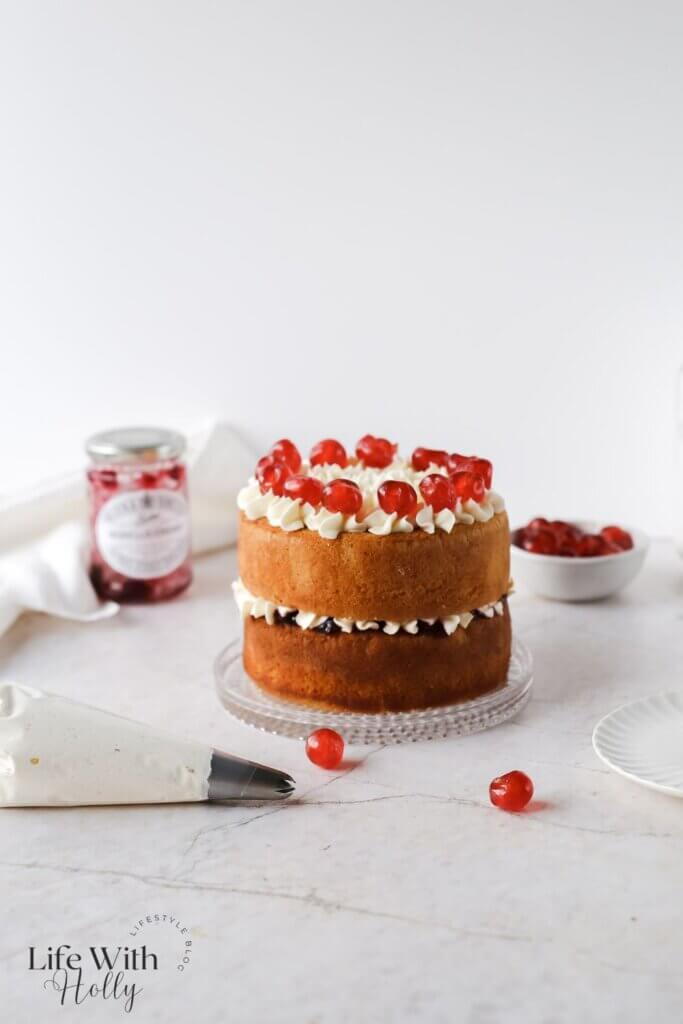 Cherry Bakewell Cake