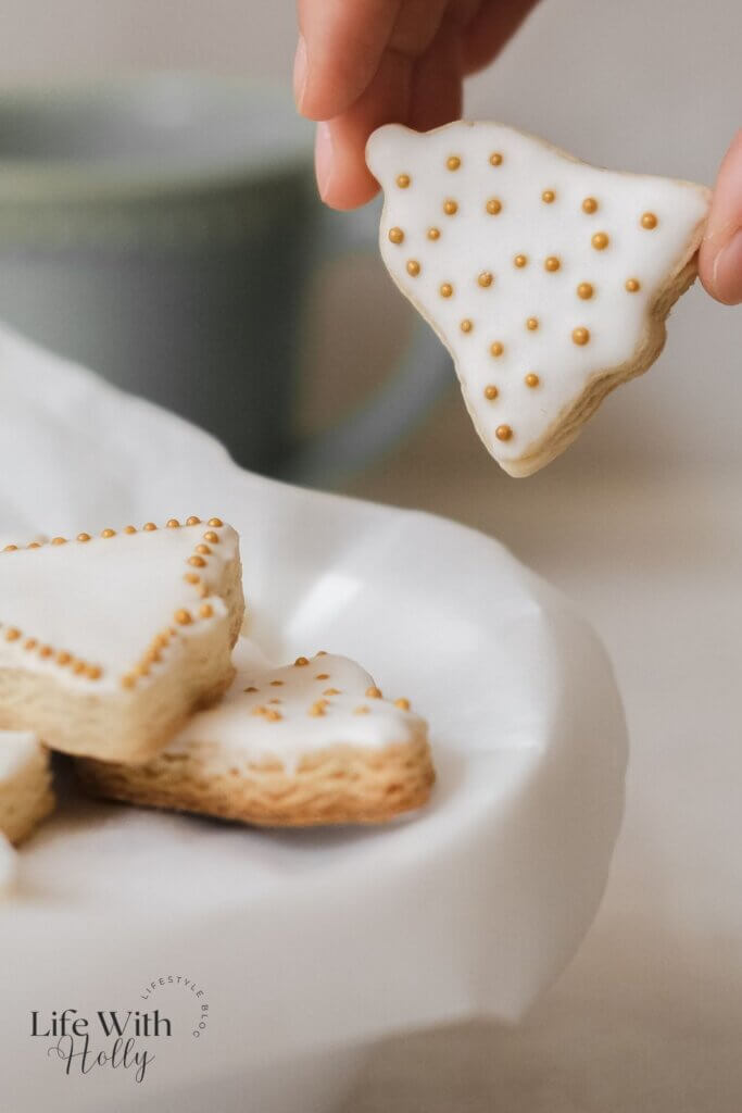 White and gold homemade Christmas cookies