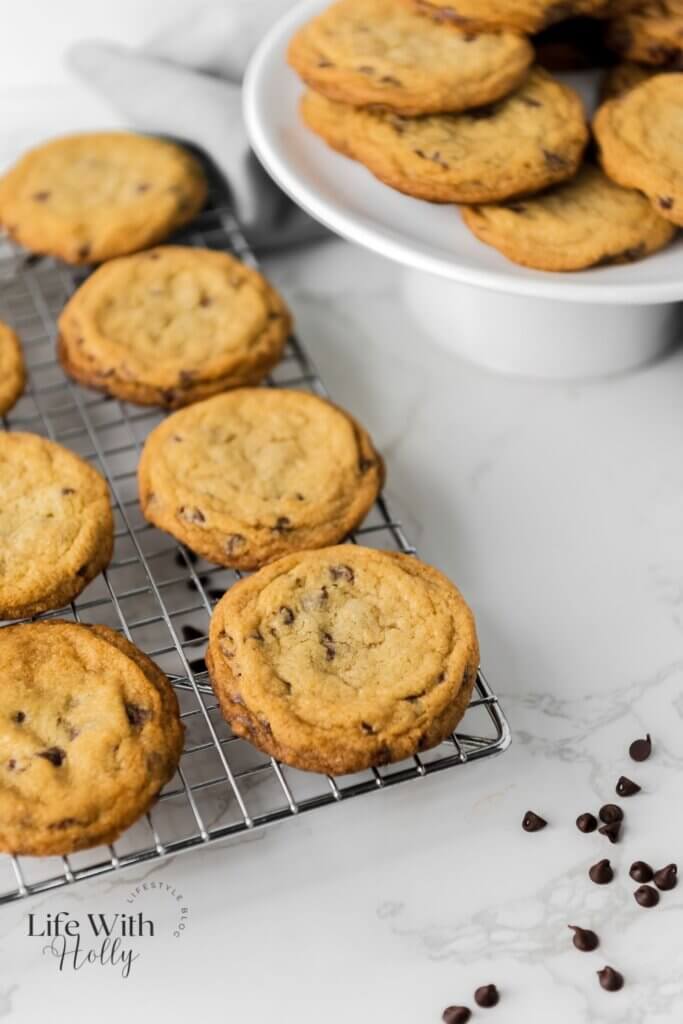 A pile of choc chip cookies