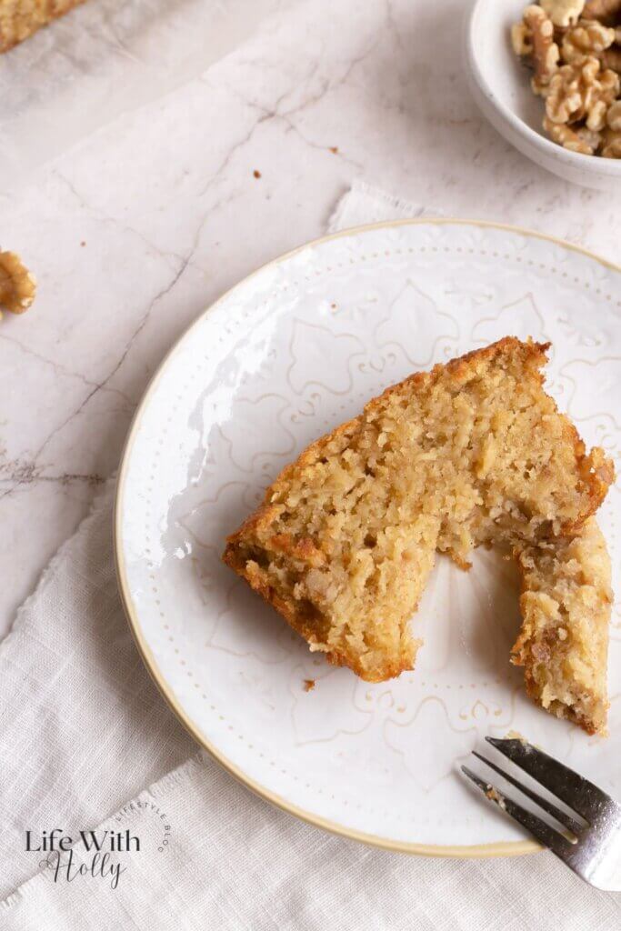 Spiced apple and parsnip cake