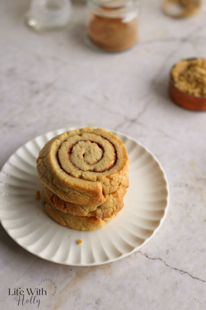 Easy Cinnamon Swirl Cookie Recipe