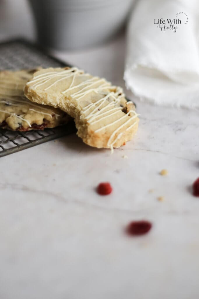 Cranberry white chocolate shortbread