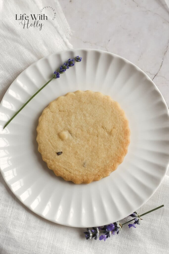 Honey and Lavender Shortbread Cookies