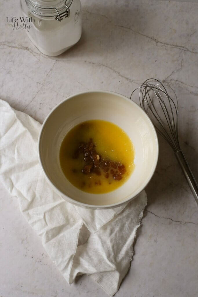 Cherry Bakewell Blondies