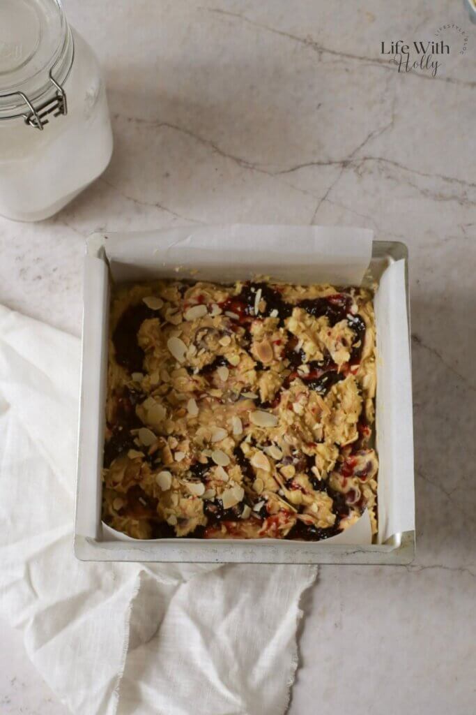Cherry Bakewell Blondies