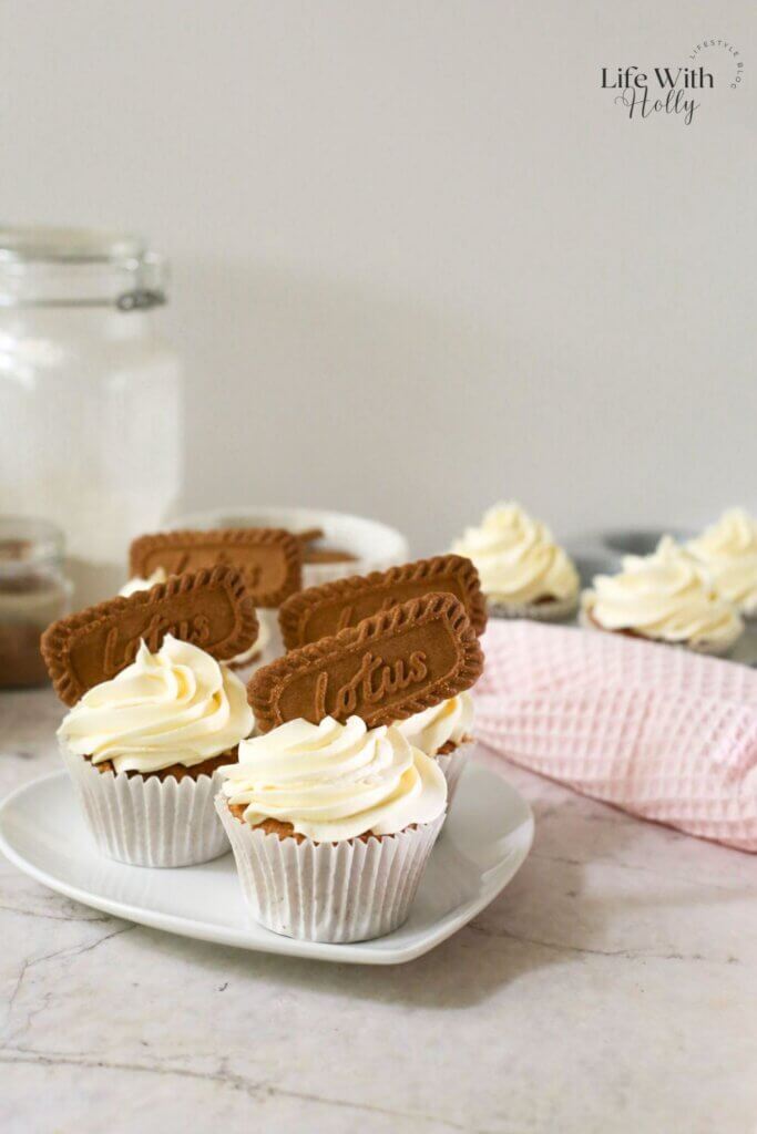 Easy Biscoff Cupcakes Recipe