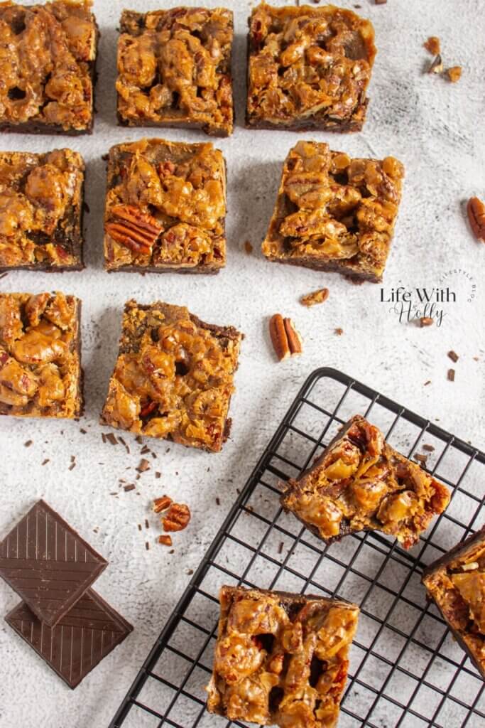 Pecan pie brownies