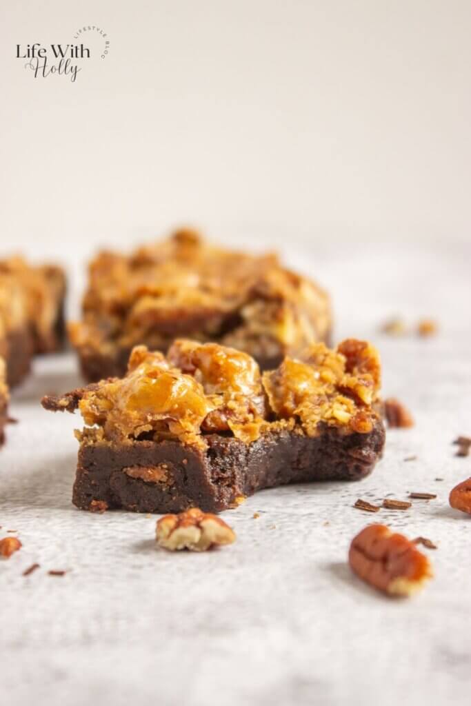 Pecan pie brownies