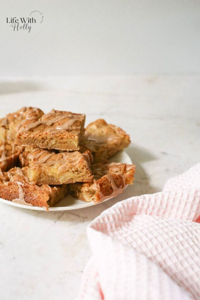 Apple Blondies