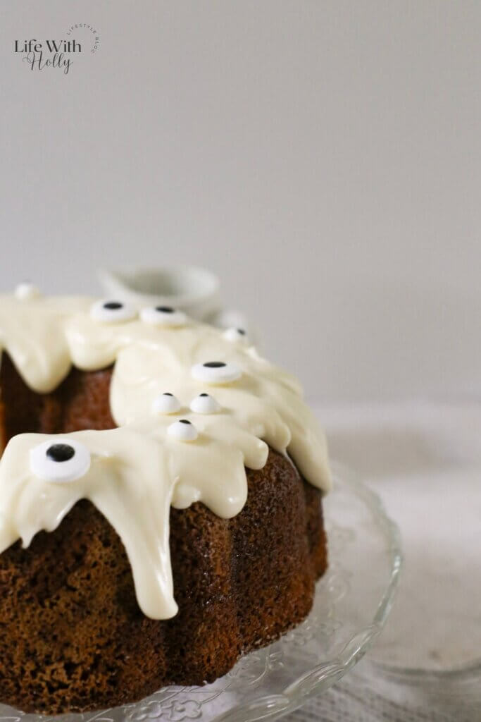 Simple Halloween Bundt Cake