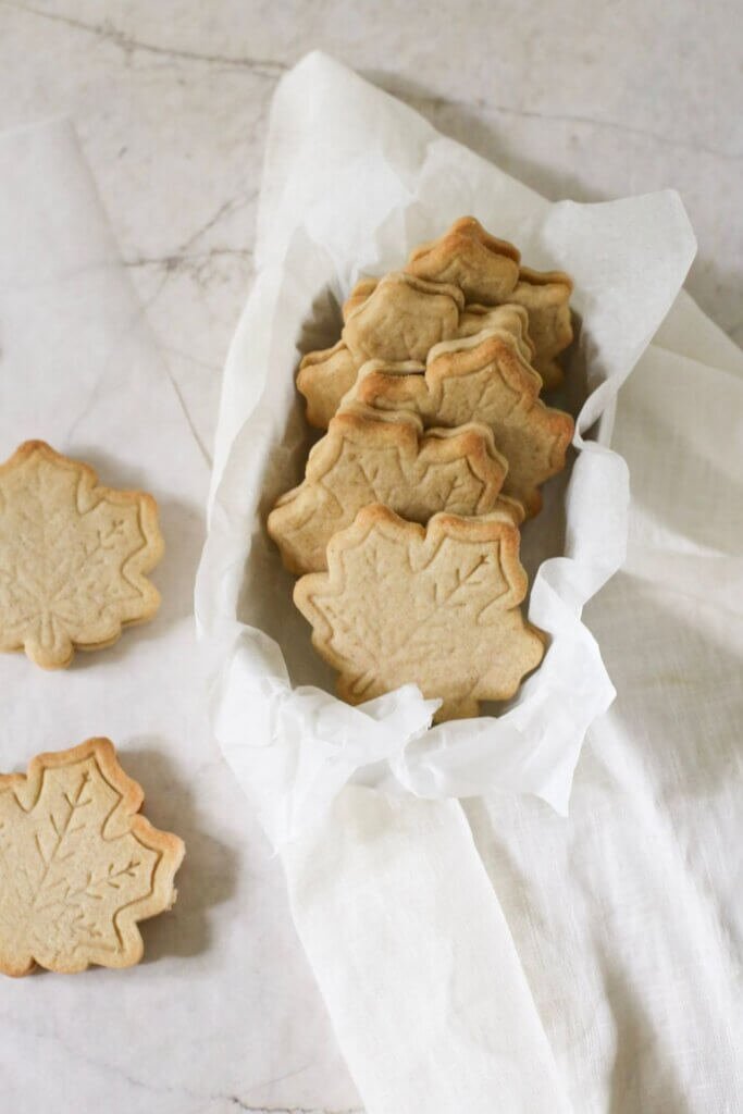 Pumpkin Spice Latte Sandwich Cookies