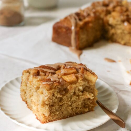 Autumn Apple Pie Snack Cake
