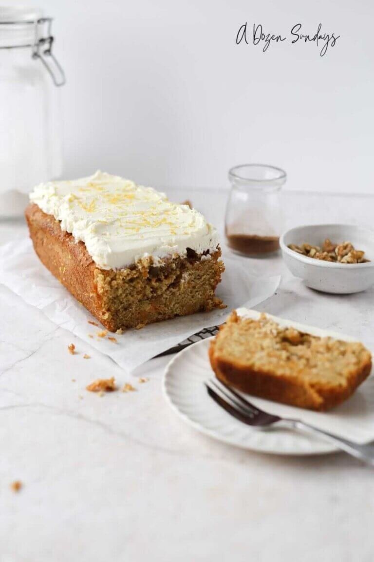 Easy Carrot and Walnut Cake