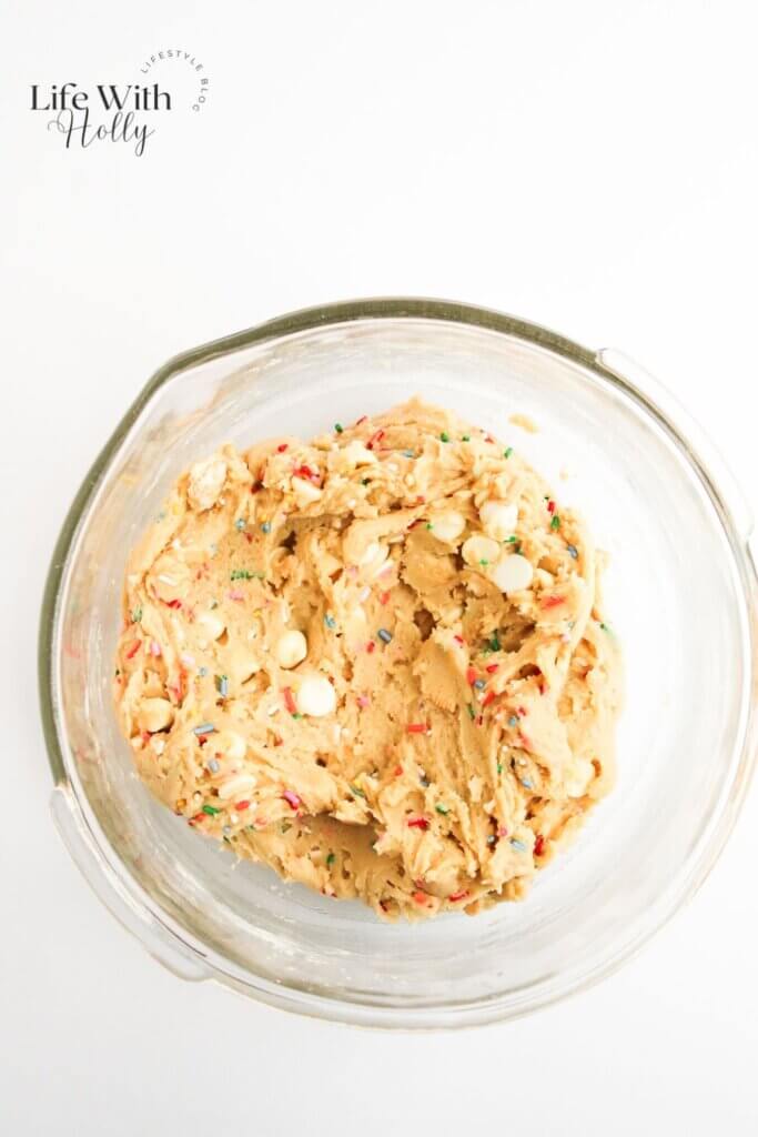 Funfetti stuffed cookies process