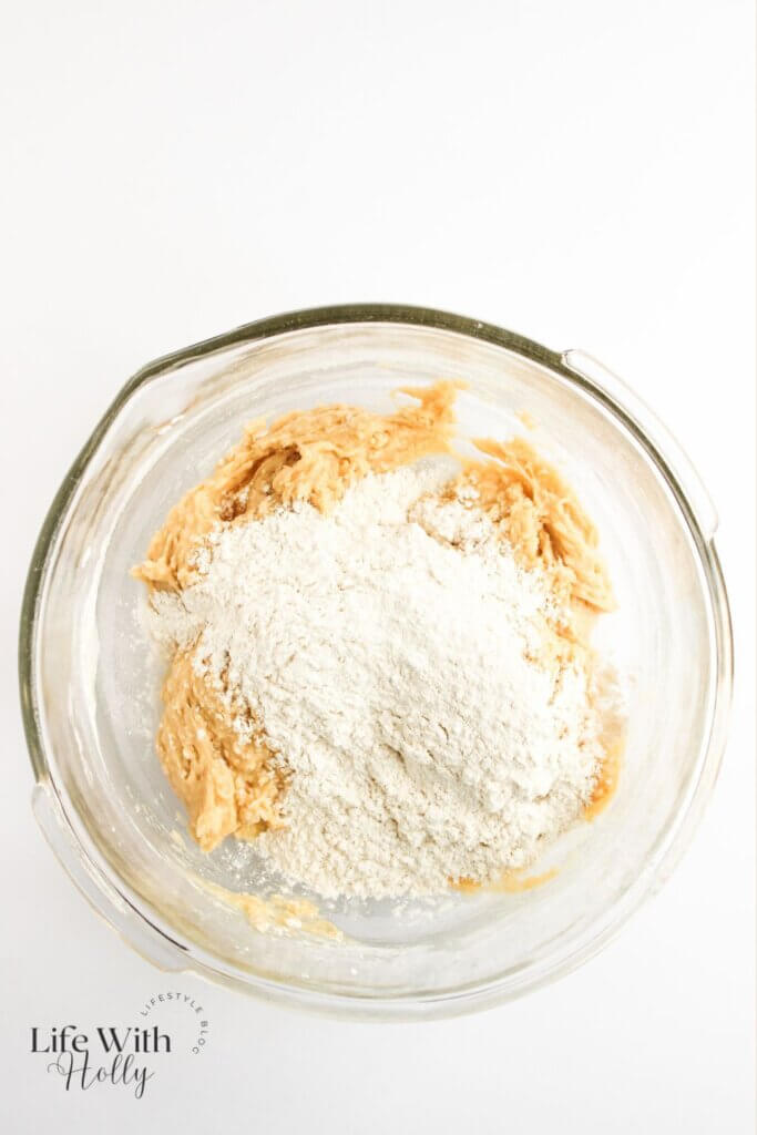 Funfetti stuffed cookies process