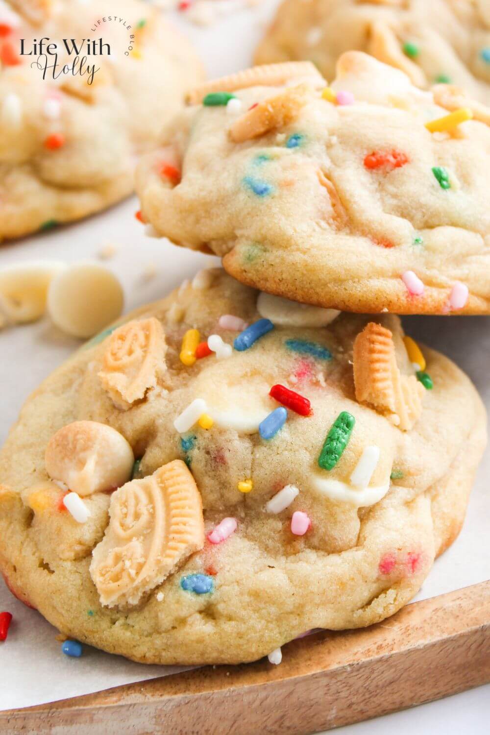 Funfetti stuffed cookies