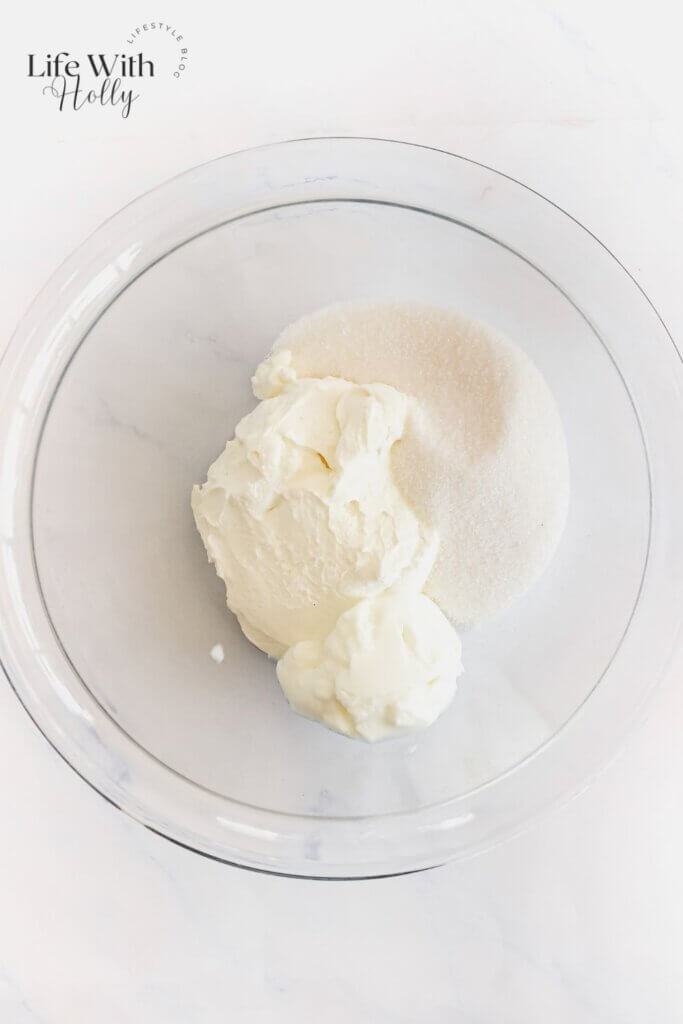 Raspberry cheesecake bars process