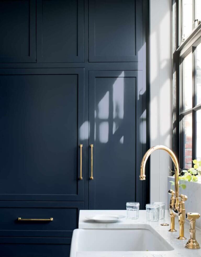The Best Benjamin Moore Blue Paint Colours for Your Vintage Home